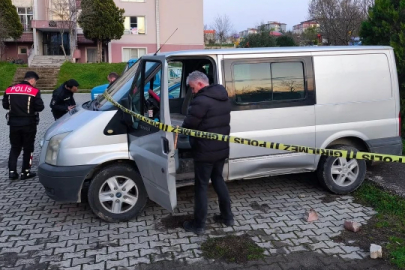 Edirne'de otoparkta minibüsü park ettikten sonra tabancayla vurulan kişi hayatını kaybetti