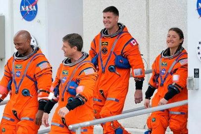 Artemis II astronotlarından bir başarı daha! Rekor kırdılar