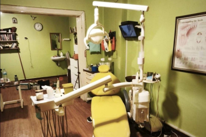 Bursa'da sahte dişçi mahalleliyi şok etti: Memnunduk ama doktor değilmiş