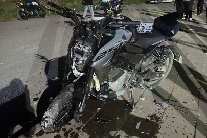 Eskişehir'de akrobatik hareketler yapan iki motosiklet çarpıştı: 2 yaralı