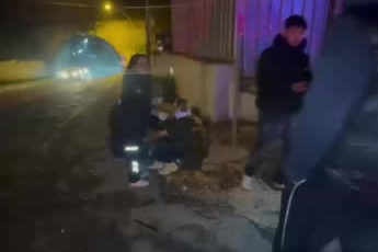 Şanlıurfa'da otomobille çarpışan motosikletin üzerindeki çift yaralandı