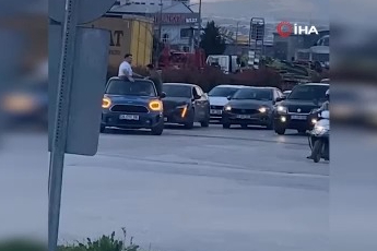 Bursa'da düğün konvoyu tehlike saçtı