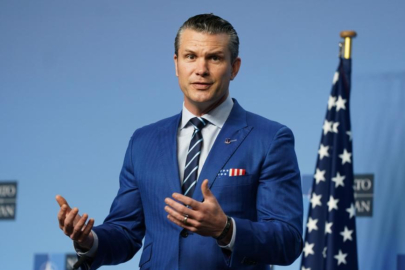 Hegseth: Bugün en yoğun hava saldırılarının gerçekleştirileceği gün olacak