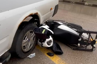 Bolu'da minibüs ile motosiklet çarpıştı: 1 yaralı