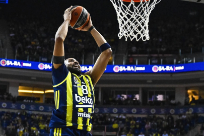 Fenerbahçe Beko'ya play-off için tek galibiyet yetiyor