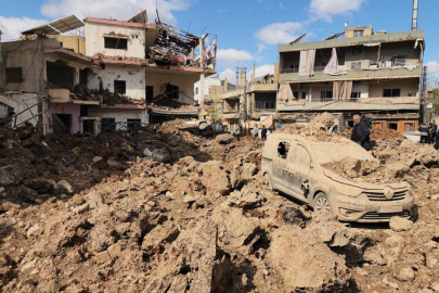 İsrail ordusunun Lübnan'a saldırıları sürüyor