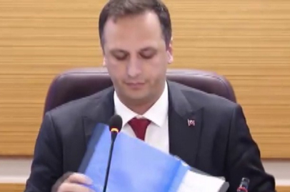 İzmir'de Bornova Belediye Başkanı Eşki adliyeye sevk edildi