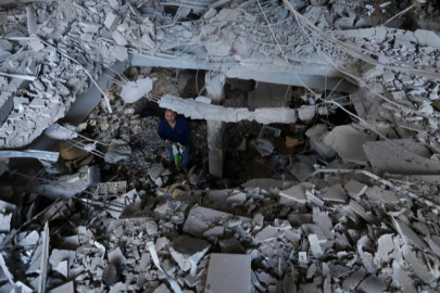 Lübnan: İsrail’in dün düzenlediği saldırılarda hayatını kaybedenlerin sayısı 303'e yükseldi