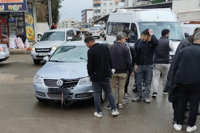 Şanlıurfa Siverek’te otomobilin çarptığı 14 yaşındaki çocuk ağır yaralandı