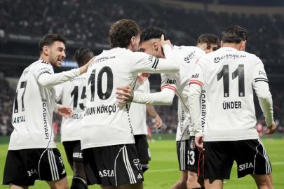 Beşiktaş'tan Dolmabahçe'de 4 gollü şov
