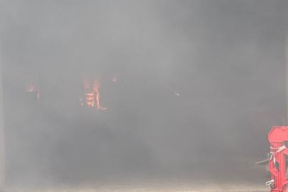 Rize’de inşaat alanında yangın