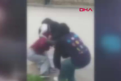 Bursa'da tartıştıkları okul arkadaşlarını darbettiler!