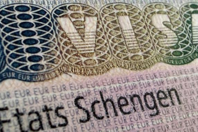 Yurt dışına çıkacaklar dikkat: Yeni dönem başladı! Zorunlu olacak...