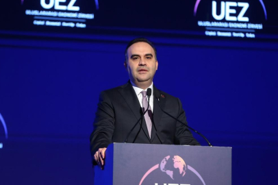 Bakan Kacır: Türkiye hiçbir ülkenin başaramadığı seviyeye erişti