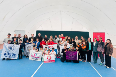 Bursa’da 8-9 yaş tenis il birinciliği tamamlandı