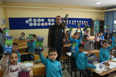 Bursa Yıldırım'da plastiğe fren: 31 okula arıtma, 32 bin öğrenciye matara