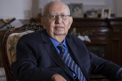 Eski TBMM Başkanı Hüsamettin Cindoruk hayatını kaybetti