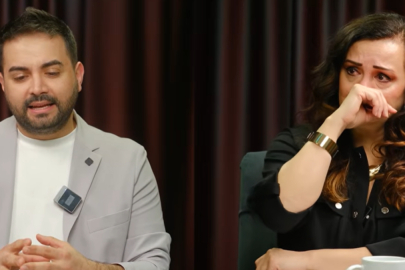 Kadir Ezildi babasının kendilerini terk edişini anlattı! Esra Ceyhan ağladı...