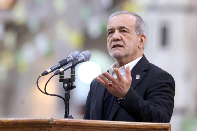 Pezeşkiyan: İran çıkarlarını koruyarak cesurca müzakere edecek