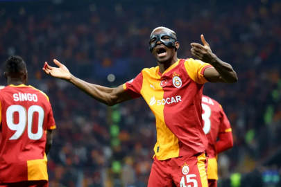 Victor Osimhen'i Fenerbahçe derbisine yetiştirecek formül bulundu