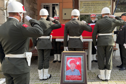 Afyonkarahisar'da Kıbrıs Gazisi son yolculuğuna uğurlandı