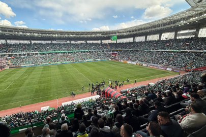 Bursa Büyükşehir Belediyesi Başkan Vekili Şahin Biba'dan Bursaspor'a destek