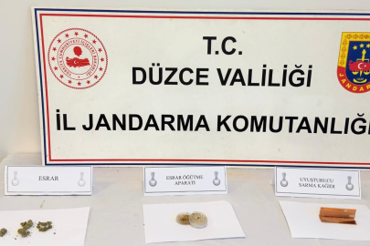 Düzce'de jandarma uygulamasında 8 kişi uyuşturucu maddeyle yakalandı