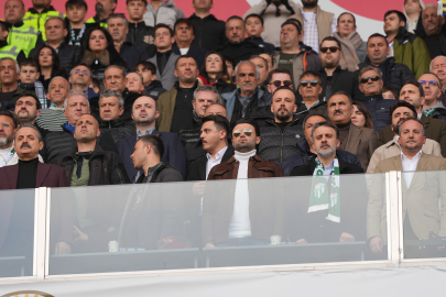 Bursaspor Başkanı Enes Çelik'te çifte mutluluk