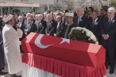 Eski TBMM Başkanı Hüsamettin Cindoruk son yolculuğuna uğurlandı