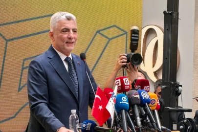 Bakan Bolat Bursa'da konuştu: Kişi başına düşen milli gelir tüm zamanların en yüksek seviyesinde