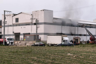 Bursa İnegöl’de mobilya fabrikasında yangın