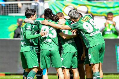 Bursaspor şampiyonluğa hazırlanıyor! İşte olası senaryolar…