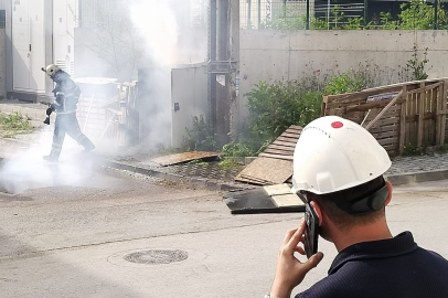 Kocaeli Körfez’de trafo yangını paniğe neden oldu