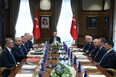 Cumhurbaşkanlığı Yüksek İstişare Kurulu Cumhurbaşkanı Erdoğan başkanlığında toplandı