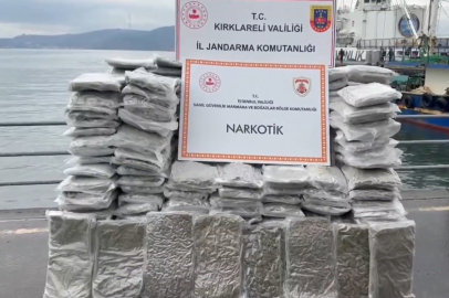 Karadeniz'de ele geçirilen 200 kilogram uyuşturucuyla ilgili 5 zanlı tutuklandı