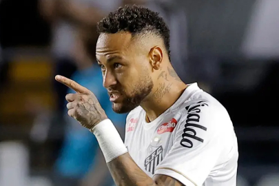 Neymar'dan peş peşe açıklama!