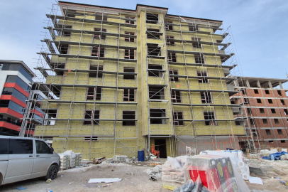 Eskişehir'de asansör boşluğuna düşen sıva ustası hayatını kaybetti