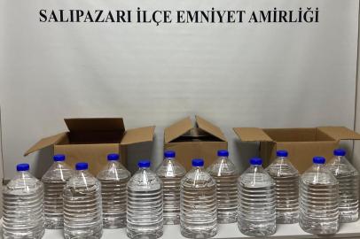 Samsun’da kaçak alkol operasyonu: 60 litre etil alkol ele geçirildi