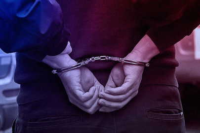 Whatsapp grubuna saldırı mesajı! Gözaltına alındı: Evinden çıkanlar...