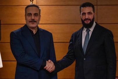 Bakan Fidan, Suriye Cumhurbaşkanı Şara ile bir araya geldi