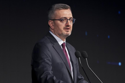 İletişim Başkanı Duran, 8. Cumhurbaşkanı Özal'ı vefatının 33. yılında andı