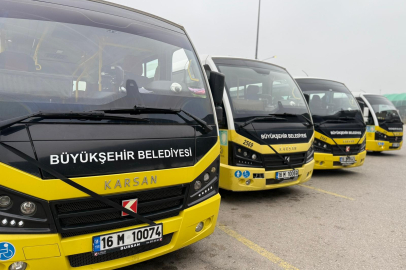 Okullardaki kanlı saldırılara Bursa’dan tepki! Siyah şerit çektiler