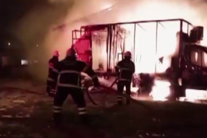 Adıyaman'da sağlık ocağı ve kanser tarama aracı yandı