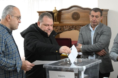 Bulgaristan'da genel seçim için oy kullanma işlemi başladı