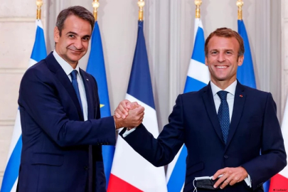 Fransa-Yunanistan hattında savunma ittifakı uzatılıyor