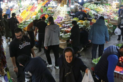 İran: Temel ihtiyaç maddelerinin teminine yönelik endişe bulunmuyor