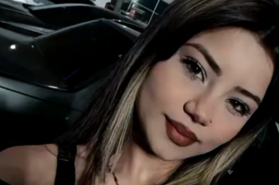 Adana'da devrilen motosikletteki kız çocuğu öldü