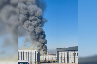 Ankara'da boya fabrikasında yangın