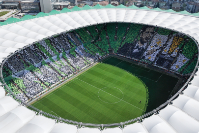 Bursaspor’da kombine heyecanı! Taraftar hücum etti…