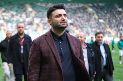 Enes Çelik’ten önemli açıklamalar! ‘Türkiye’nin takımı Bursaspor’u izleyeceğiz!’